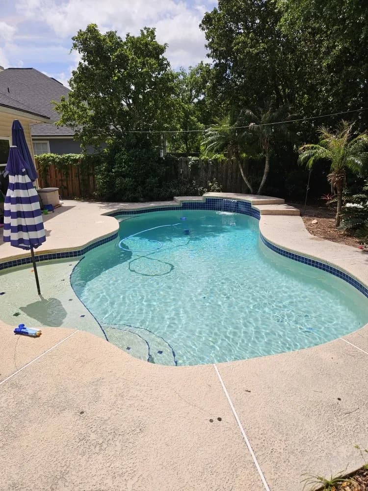Bluebird Pools — photo 1
